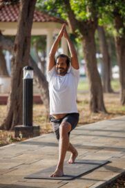 फैटी लिवर क्या है? स्वस्थ और फैटी लिवर की तुलना, कारण, लक्षण और बचाव